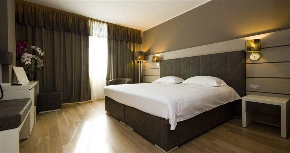 Hotel Glamour Bassano del Grappa Eksteriør bilde
